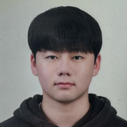 홍*현
