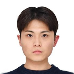 유*욱